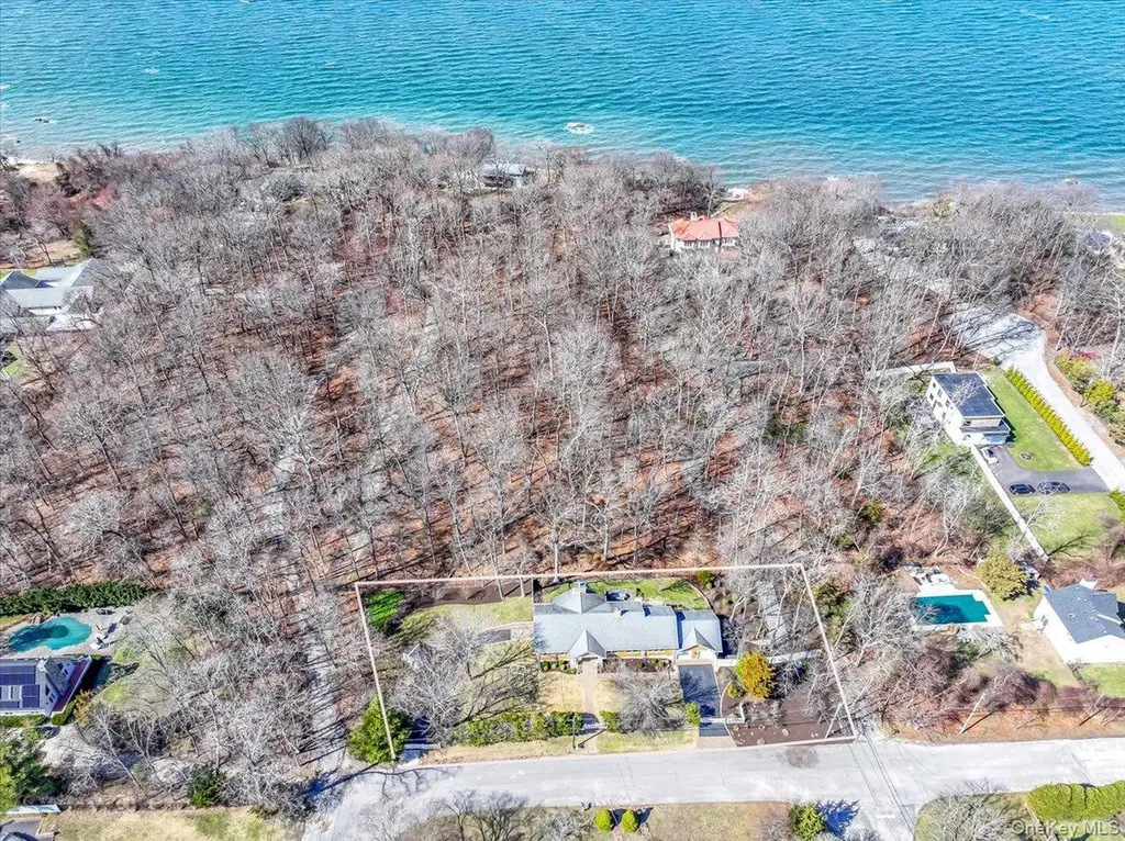 14 Cedar Street Wading River NY 11792