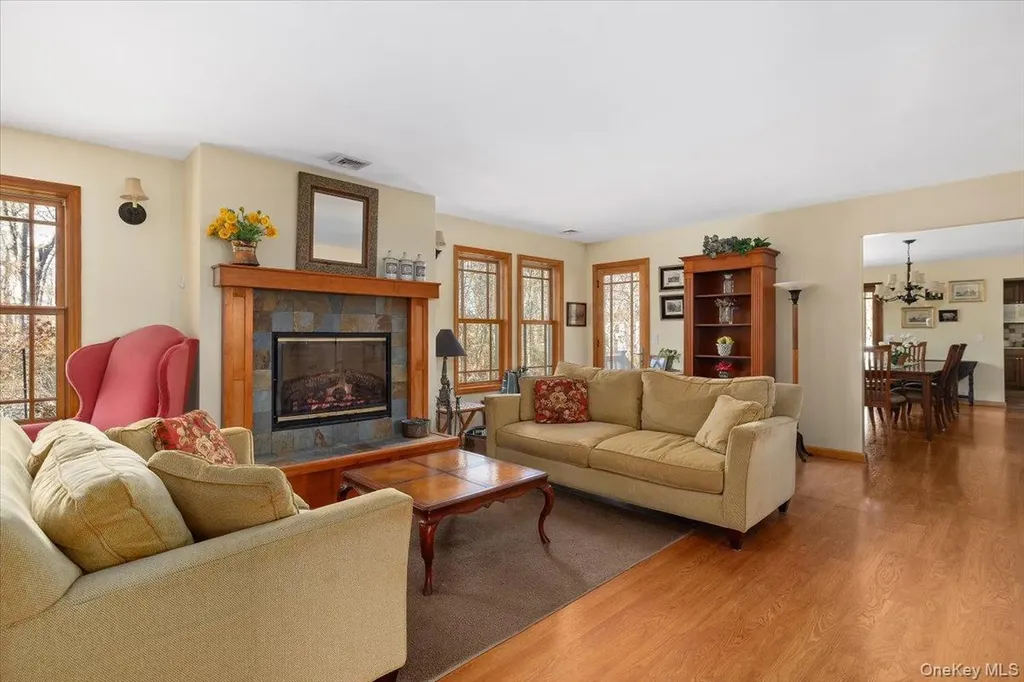 14 Cedar Street Wading River NY 11792