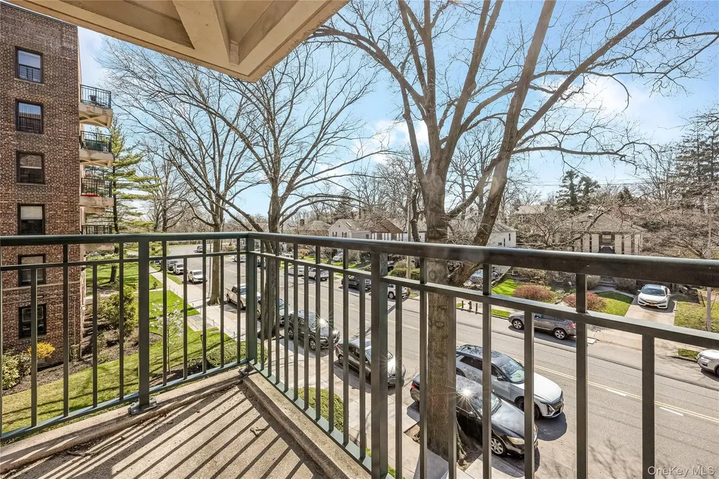 8035 Springfield Boulevard Bellerose Manor NY 11427
