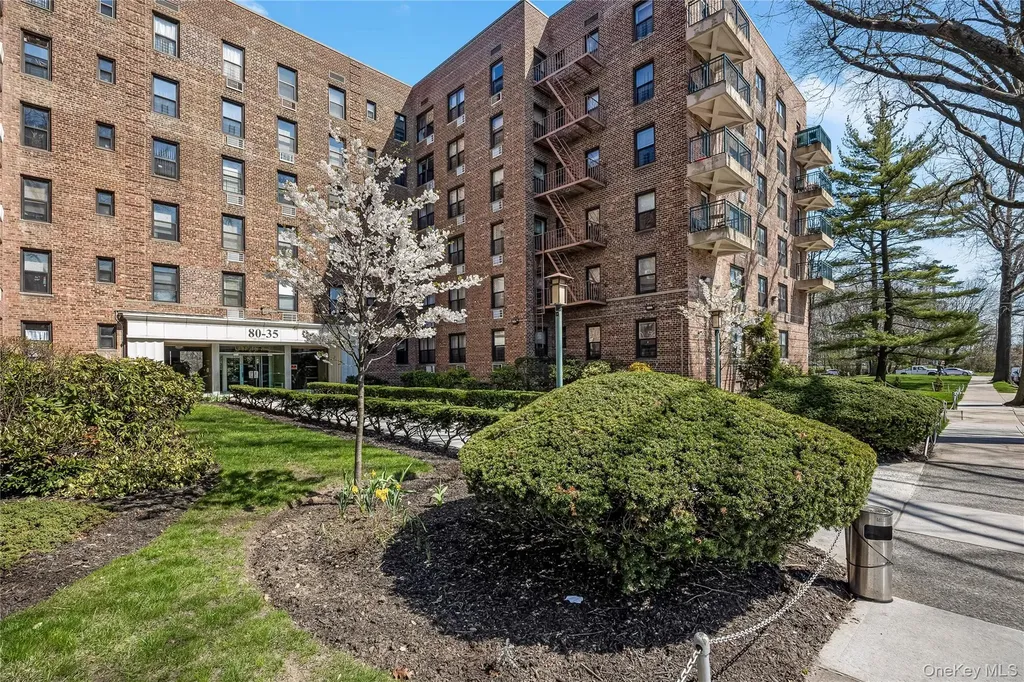8035 Springfield Boulevard Bellerose Manor NY 11427