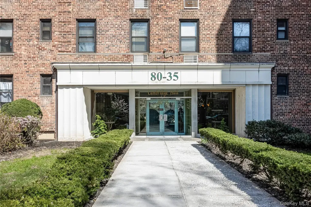 8035 Springfield Boulevard Bellerose Manor NY 11427