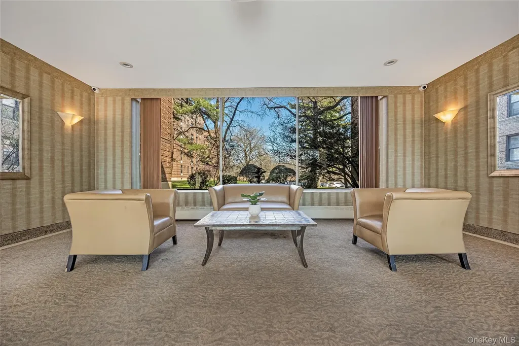 8035 Springfield Boulevard Bellerose Manor NY 11427