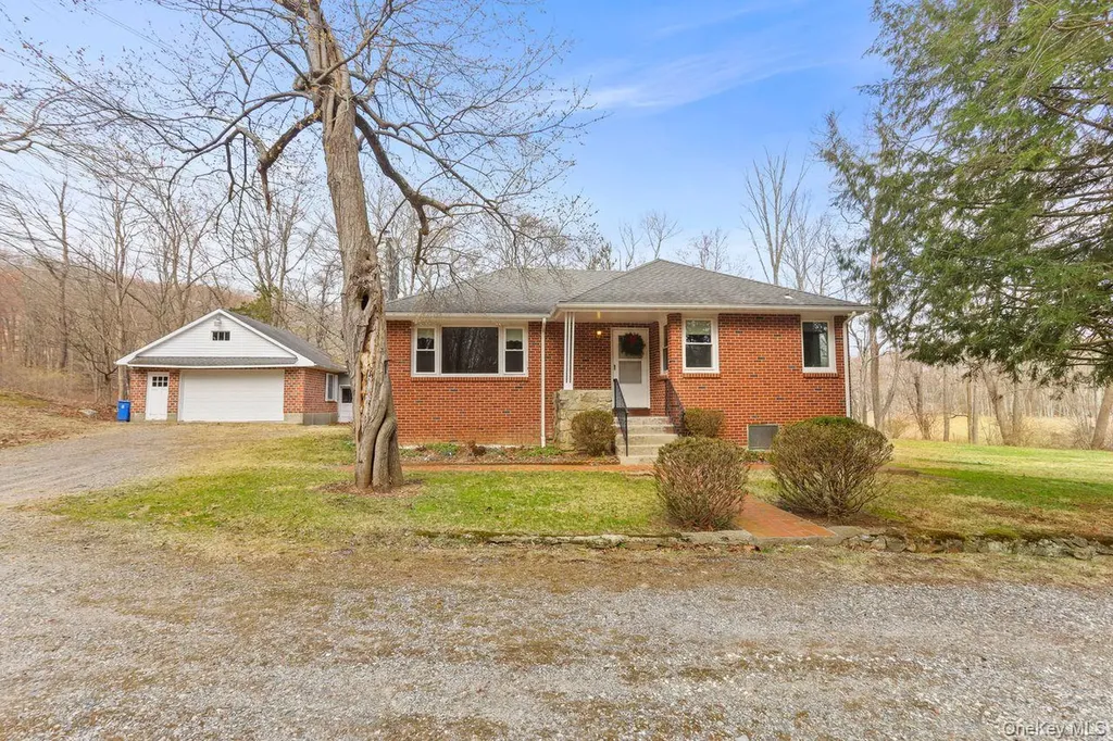 65 Hortontown Road Carmel NY 10512