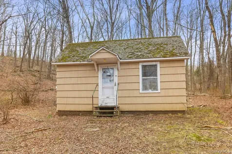 65 Hortontown Road Carmel NY 10512