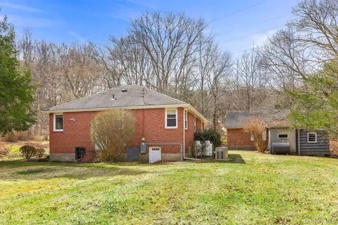 65 Hortontown Road Carmel NY 10512