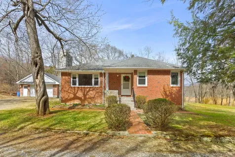 65 Hortontown Road Carmel NY 10512