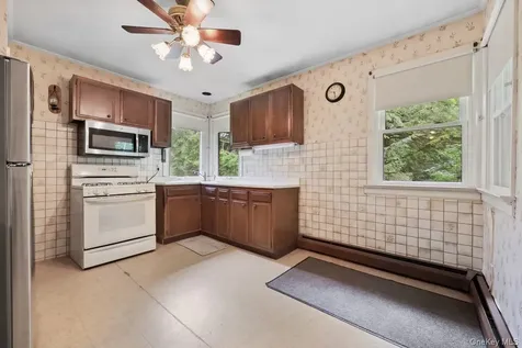 65 Hortontown Road Carmel NY 10512