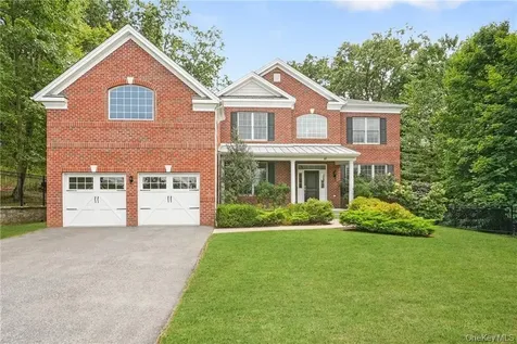 11 Fraydun Lane Scarsdale NY 10583