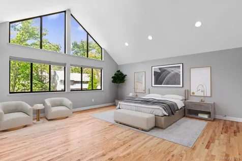 27 Stone Cabin Road New Rochelle NY 10801