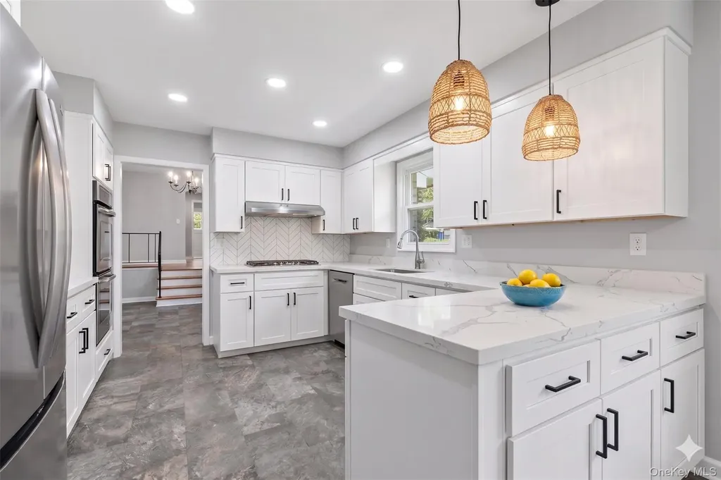 30 Claudet Way Eastchester NY 10709