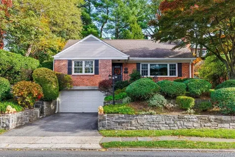 52 Windsor Terrace Yonkers NY 10701