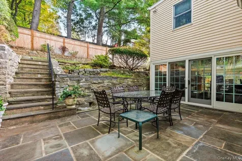 52 Windsor Terrace Yonkers NY 10701
