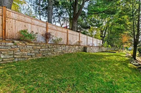 52 Windsor Terrace Yonkers NY 10701