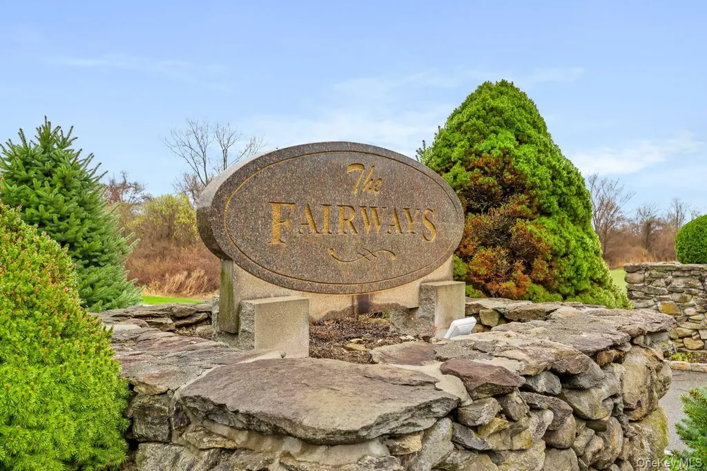 178 Fairway Drive Carmel NY 10512