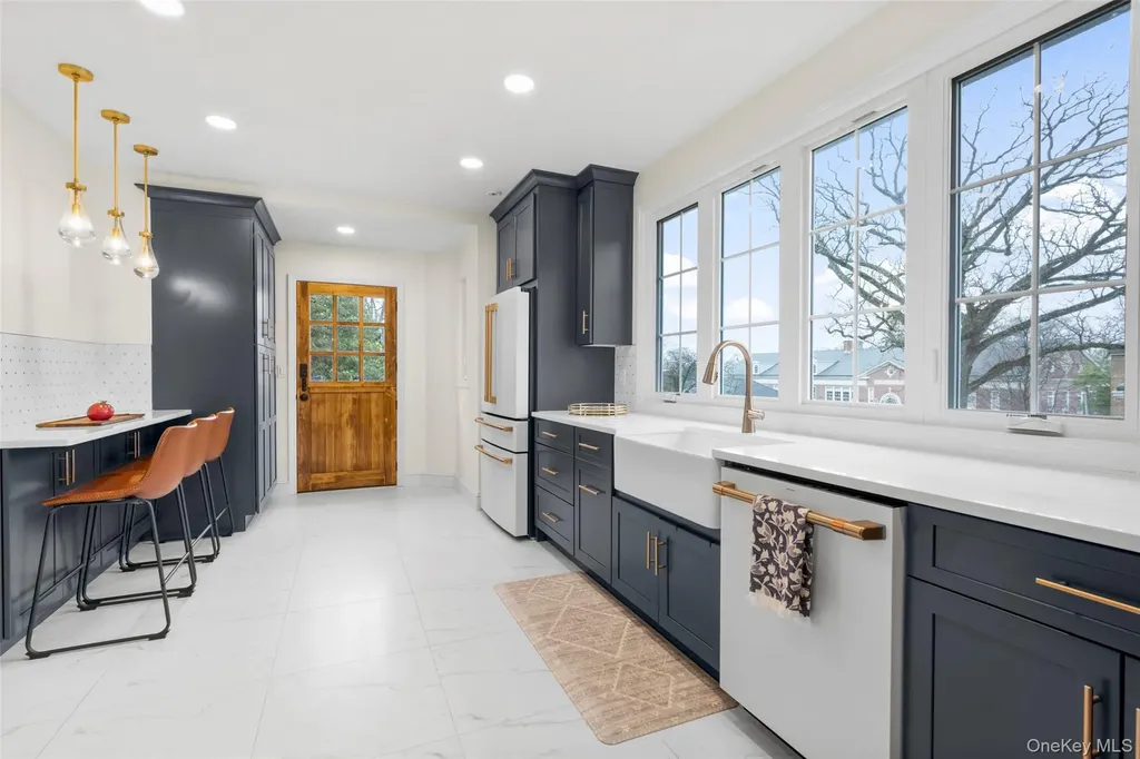 90 Boulevard Pelham NY 10803