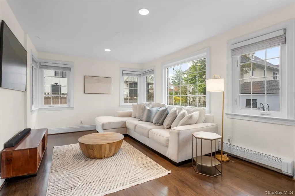 90 Boulevard Pelham NY 10803