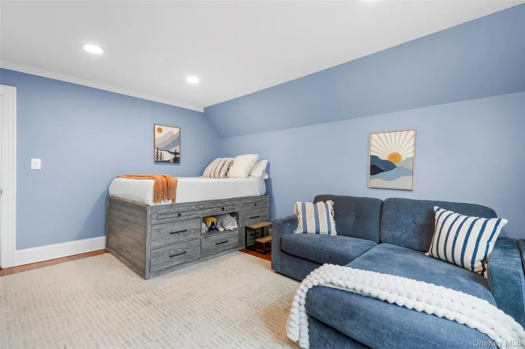 90 Boulevard Pelham NY 10803