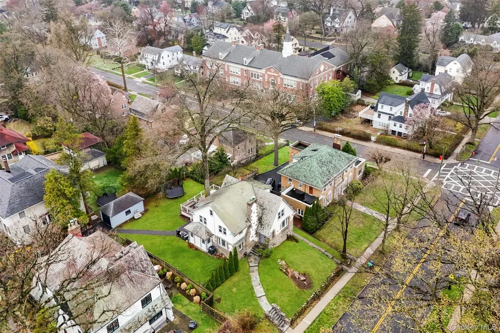90 Boulevard Pelham NY 10803