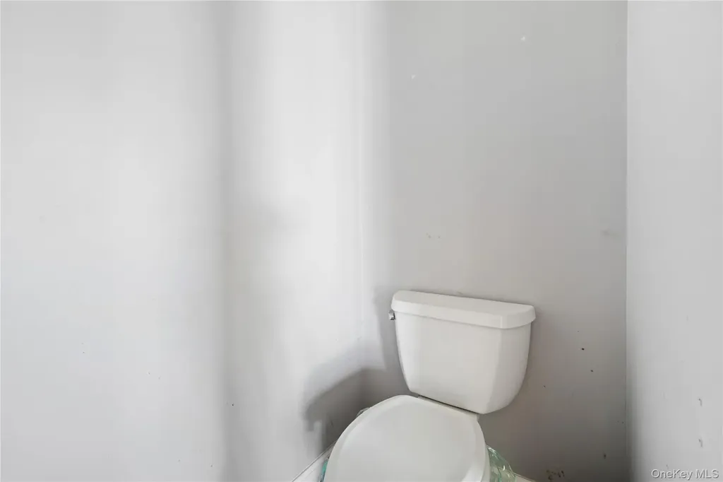 42 Autumn Drive Poughkeepsie NY 12603