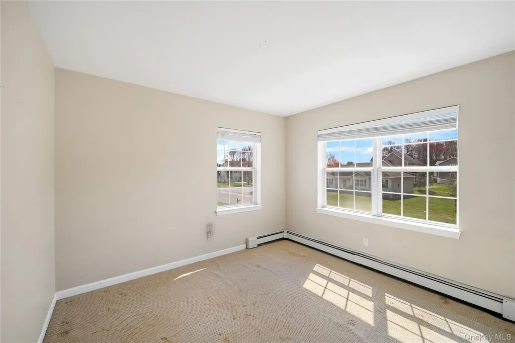 42 Autumn Drive Poughkeepsie NY 12603