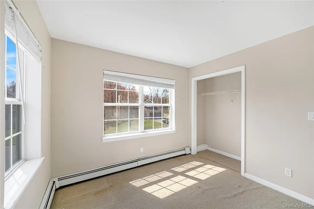 42 Autumn Drive Poughkeepsie NY 12603