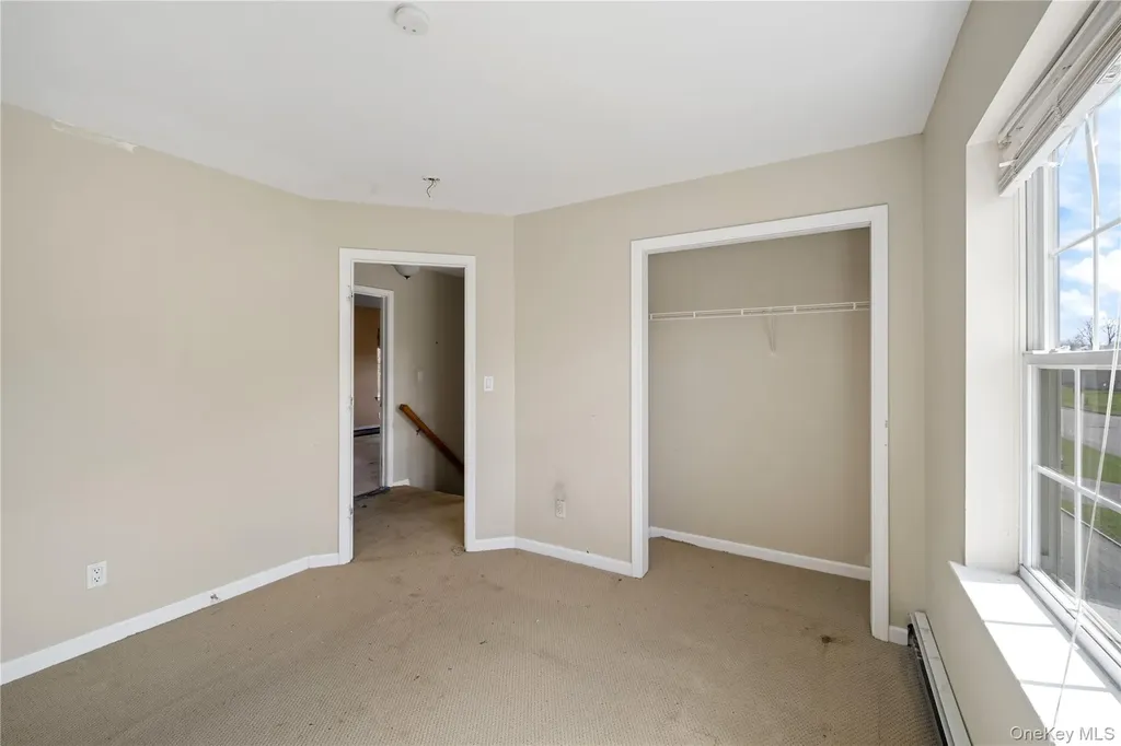 42 Autumn Drive Poughkeepsie NY 12603