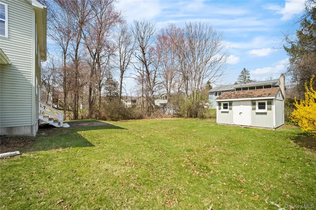42 Autumn Drive Poughkeepsie NY 12603
