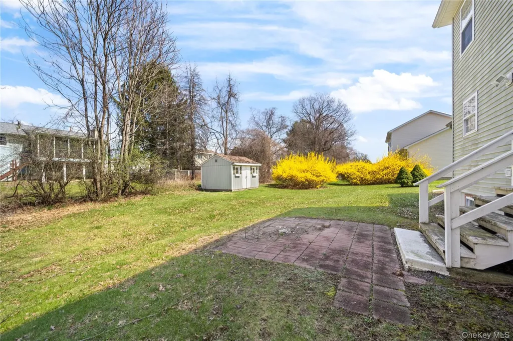 42 Autumn Drive Poughkeepsie NY 12603