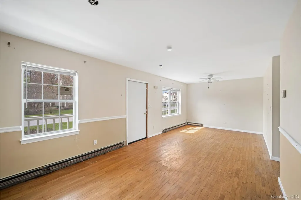 42 Autumn Drive Poughkeepsie NY 12603