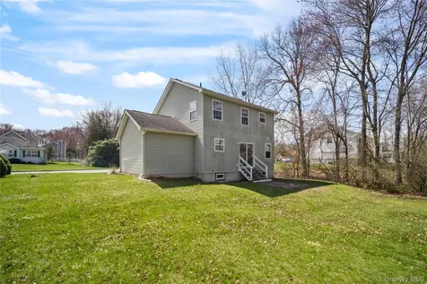 42 Autumn Drive Poughkeepsie NY 12603
