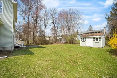 42 Autumn Drive Poughkeepsie NY 12603