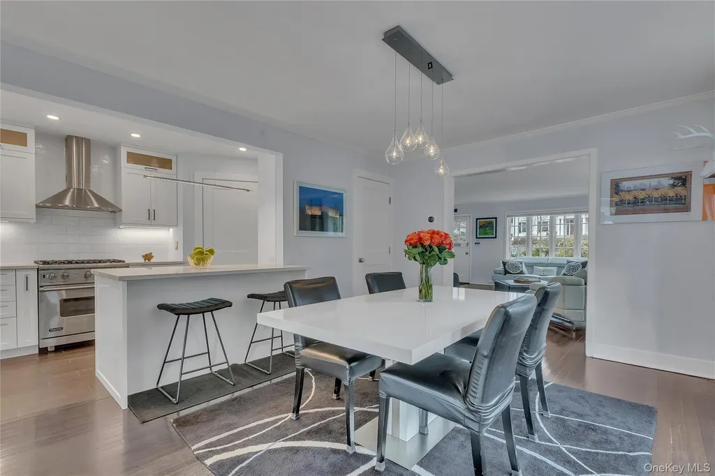 42 Tanglewylde Avenue Bronxville NY 10708