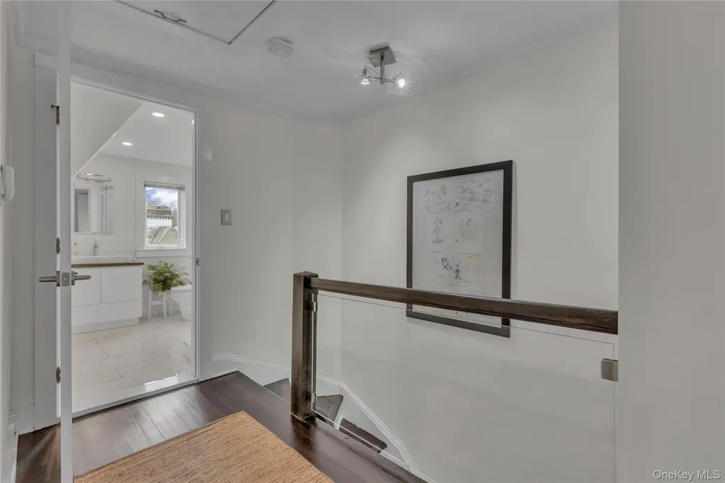 42 Tanglewylde Avenue Bronxville NY 10708