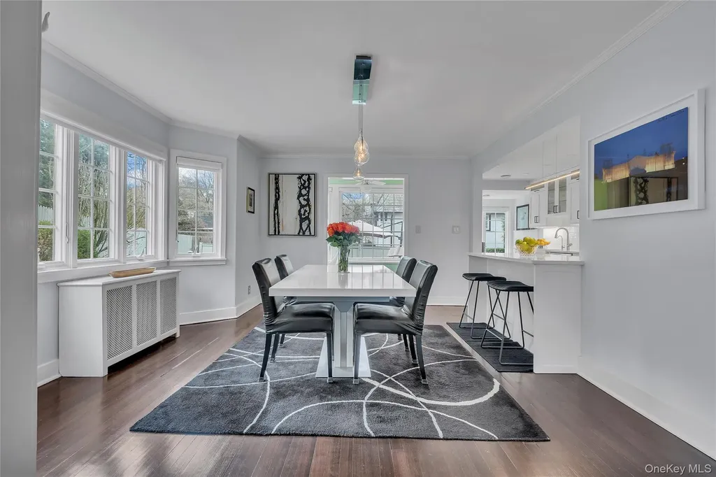 42 Tanglewylde Avenue Bronxville NY 10708