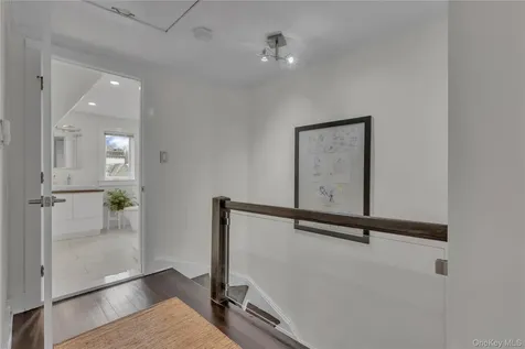 42 Tanglewylde Avenue Bronxville NY 10708