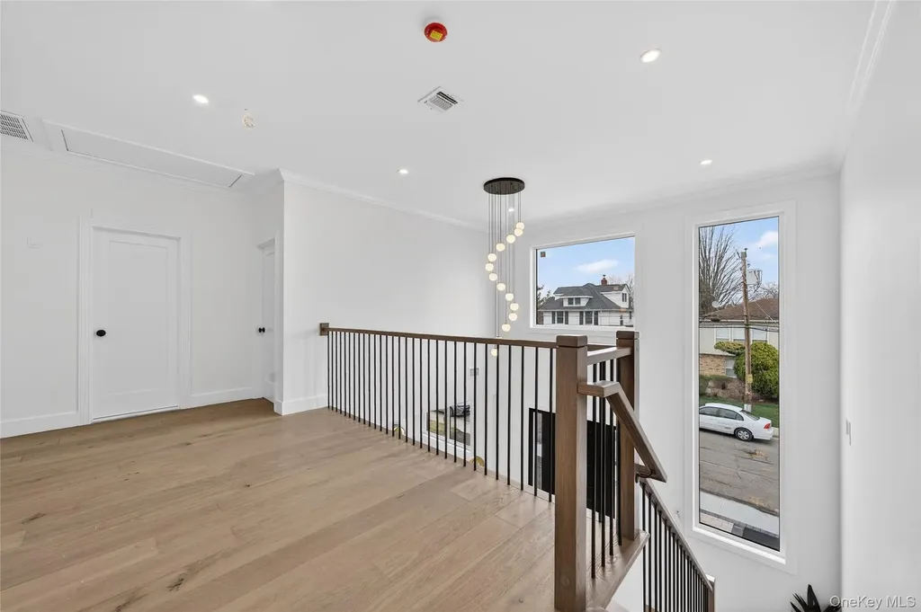 2460 Centre Avenue Bellmore NY 11710