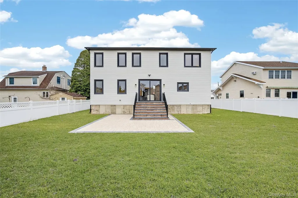 2460 Centre Avenue Bellmore NY 11710