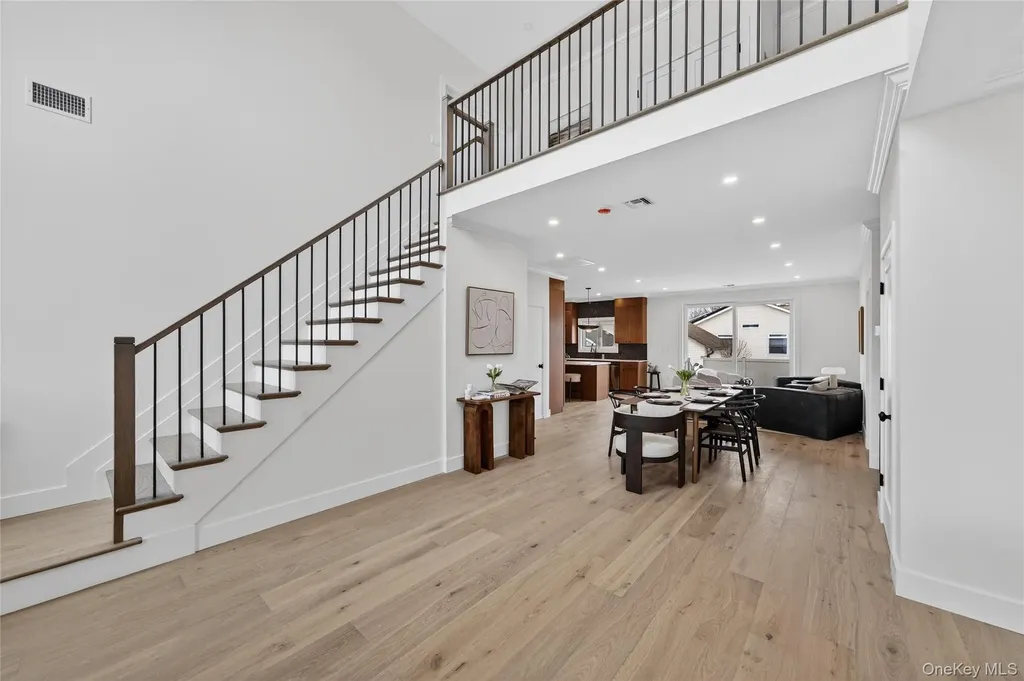 2460 Centre Avenue Bellmore NY 11710