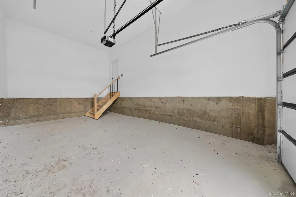2460 Centre Avenue Bellmore NY 11710