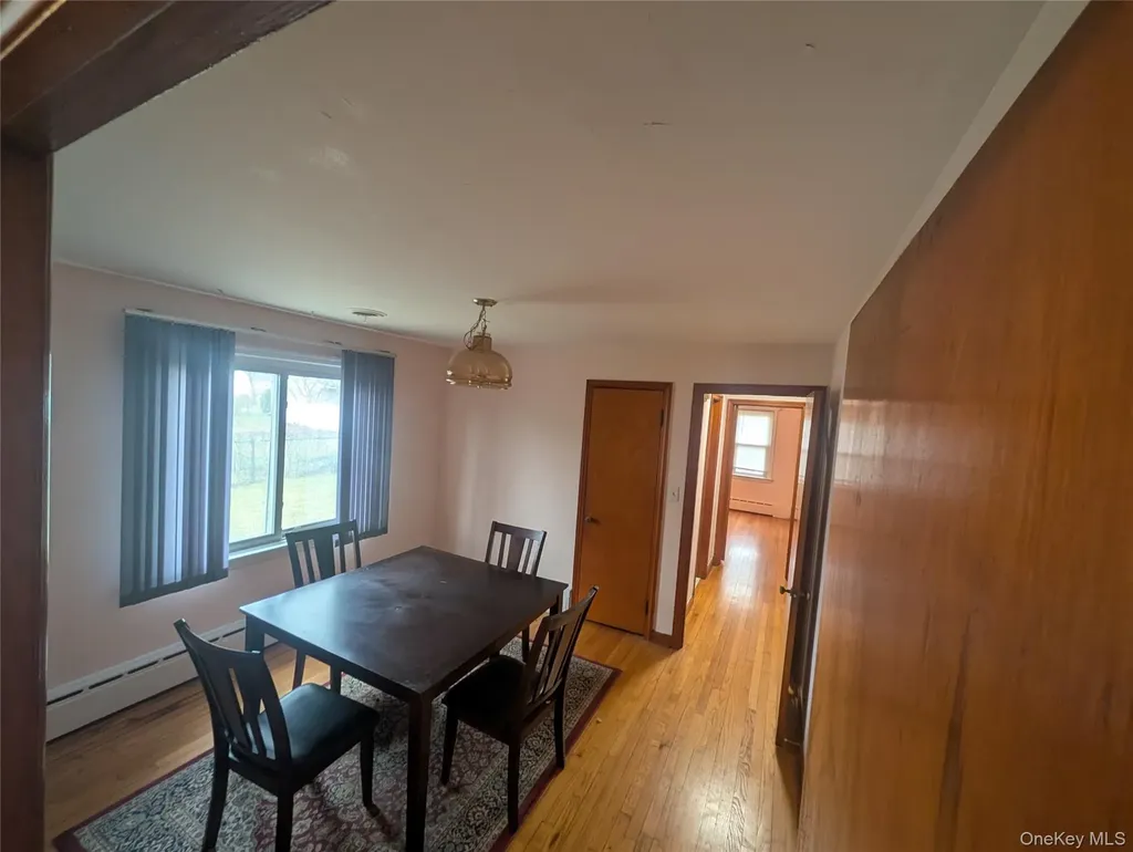 17 Bosher Drive Colonie NY 12205
