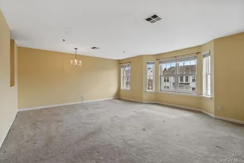 355 Old Tarrytown Road White Plains NY 10603
