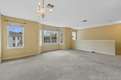 355 Old Tarrytown Road White Plains NY 10603