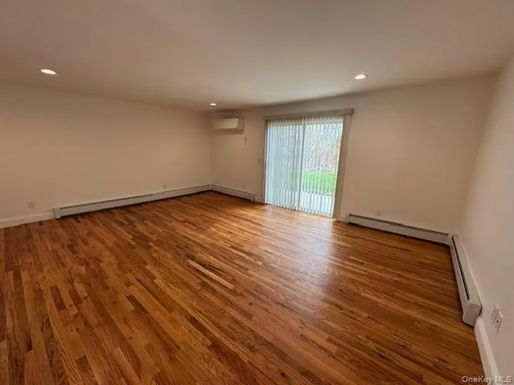 3 Eisenhower Drive Cornwall NY 12518