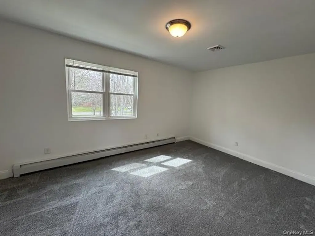 3 Eisenhower Drive Cornwall NY 12518