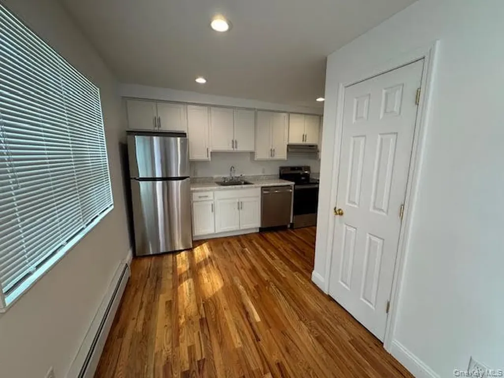 3 Eisenhower Drive Cornwall NY 12518