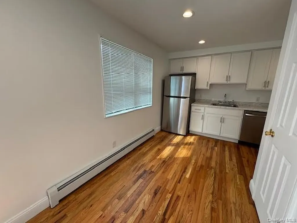 3 Eisenhower Drive Cornwall NY 12518