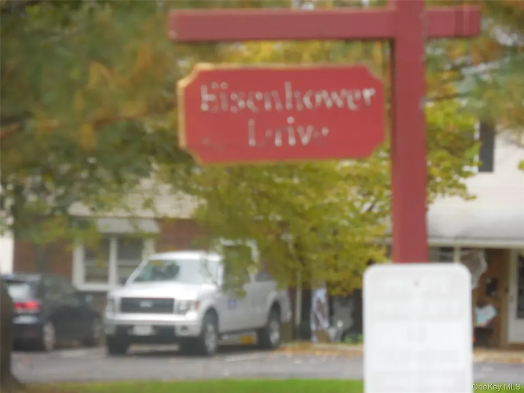 3 Eisenhower Drive Cornwall NY 12518