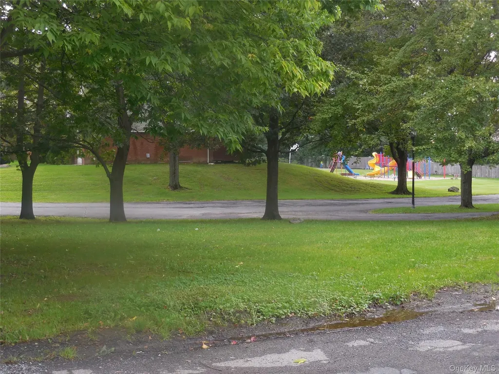 3 Eisenhower Drive Cornwall NY 12518