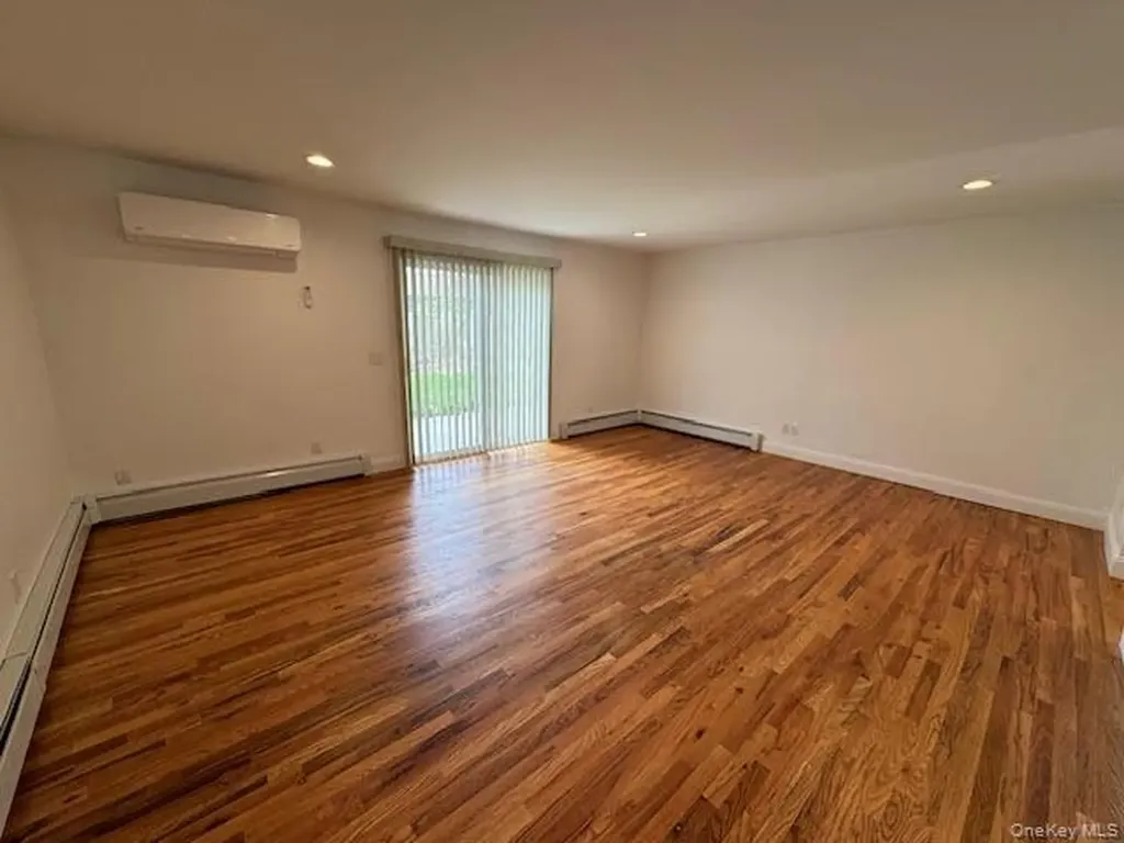 3 Eisenhower Drive Cornwall NY 12518