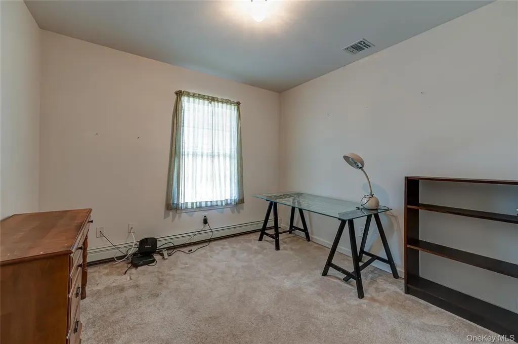 108 Maple Wood Lane Riverhead NY 11901